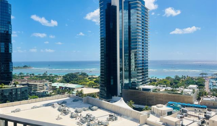 987 Queen Street,Honolulu,Hawaii,96814,2 ベッドルーム ベッドルーム,2 バスルームバスルーム,コンド / タウンハウス,Queen,18,17855473