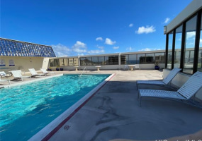 400 Hobron Lane,Honolulu,Hawaii,96815,1 Bedroom Bedrooms,1 BathroomBathrooms,Condo/Townhouse,Hobron,33,17855779