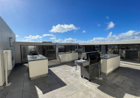 400 Hobron Lane,Honolulu,Hawaii,96815,1 Bedroom Bedrooms,1 BathroomBathrooms,Condo/Townhouse,Hobron,33,17855779