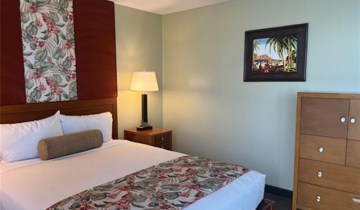 2427 kuhio Avenue,Honolulu,Hawaii,96815,1 バスルームバスルーム,コンド / タウンハウス,kuhio,15,17859506
