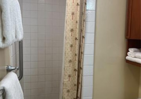 2427 kuhio Avenue,Honolulu,Hawaii,96815,1 バスルームバスルーム,コンド / タウンハウス,kuhio,15,17859506