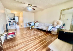 425 Ena Road,Honolulu,Hawaii,96815,1 Bedroom Bedrooms,1 BathroomBathrooms,Condo/Townhouse,Ena,9,17860162