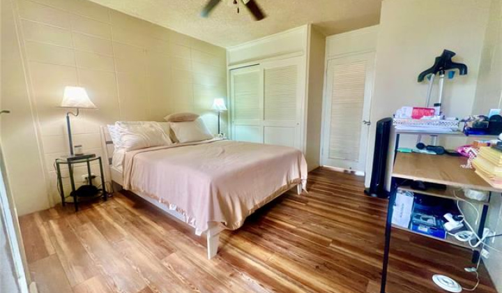 425 Ena Road,Honolulu,Hawaii,96815,1 Bedroom Bedrooms,1 BathroomBathrooms,Condo/Townhouse,Ena,9,17860162