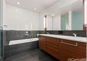 1108 Auahi Street,Honolulu,Hawaii,96814,3 ベッドルーム ベッドルーム,3 バスルームバスルーム,コンド / タウンハウス,Auahi,5,17862021