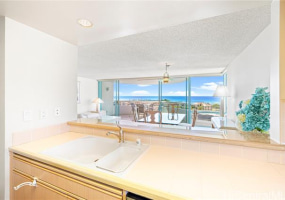 1341 Kapiolani Boulevard,Honolulu,Hawaii,96814,2 Bedrooms Bedrooms,2 BathroomsBathrooms,Condo/Townhouse,Kapiolani,21,18326766