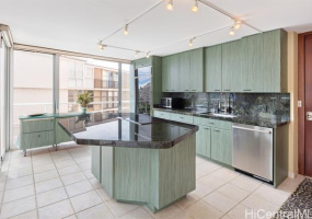 2979 Kalakaua Avenue,Honolulu,Hawaii,96815,1 Bedroom Bedrooms,1 BathroomBathrooms,Condo/Townhouse,Kalakaua,5,17876417