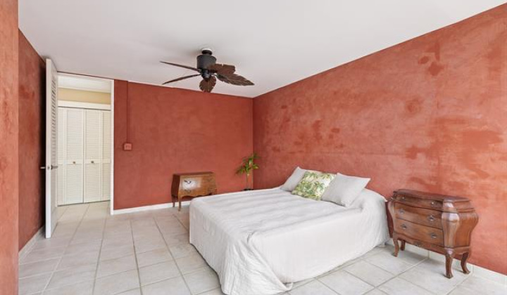 2979 Kalakaua Avenue,Honolulu,Hawaii,96815,1 Bedroom Bedrooms,1 BathroomBathrooms,Condo/Townhouse,Kalakaua,5,17876417