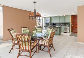 2979 Kalakaua Avenue,Honolulu,Hawaii,96815,1 Bedroom Bedrooms,1 BathroomBathrooms,Condo/Townhouse,Kalakaua,5,17876417