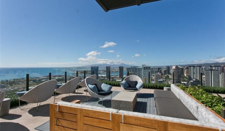 987 Queen Street,Honolulu,Hawaii,96814,1 BathroomBathrooms,Condo/Townhouse,Queen,25,17877379