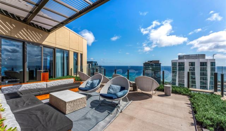 987 Queen Street,Honolulu,Hawaii,96814,1 BathroomBathrooms,Condo/Townhouse,Queen,25,17877379