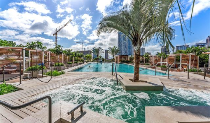 987 Queen Street,Honolulu,Hawaii,96814,1 BathroomBathrooms,Condo/Townhouse,Queen,25,17877379