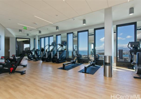 987 Queen Street,Honolulu,Hawaii,96814,1 BathroomBathrooms,Condo/Townhouse,Queen,25,17877379