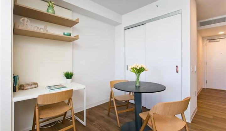 987 Queen Street,Honolulu,Hawaii,96814,1 BathroomBathrooms,Condo/Townhouse,Queen,25,17877379