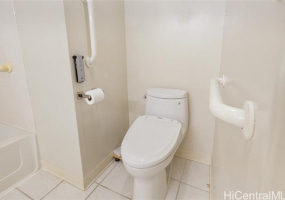 1314 Kalakaua Avenue,Honolulu,Hawaii,96826,2 Bedrooms Bedrooms,1 BathroomBathrooms,Condo/Townhouse,Kalakaua,6,17878597