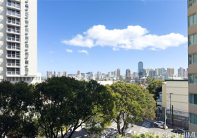 1314 Kalakaua Avenue,Honolulu,Hawaii,96826,2 Bedrooms Bedrooms,1 BathroomBathrooms,Condo/Townhouse,Kalakaua,6,17878597