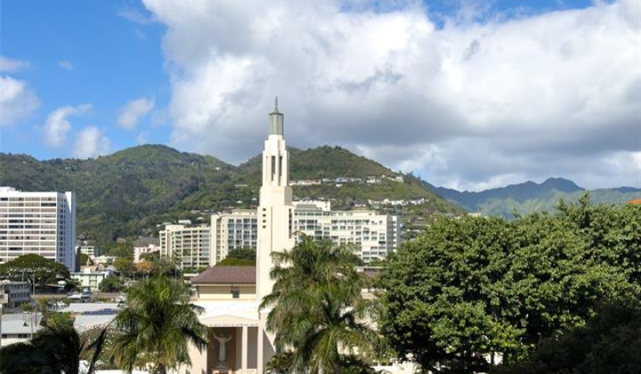 1314 Kalakaua Avenue,Honolulu,Hawaii,96826,2 Bedrooms Bedrooms,1 BathroomBathrooms,Condo/Townhouse,Kalakaua,6,17878597
