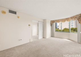 1314 Kalakaua Avenue,Honolulu,Hawaii,96826,2 Bedrooms Bedrooms,1 BathroomBathrooms,Condo/Townhouse,Kalakaua,6,17878597