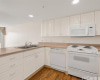 1314 Kalakaua Avenue,Honolulu,Hawaii,96826,2 Bedrooms Bedrooms,1 BathroomBathrooms,Condo/Townhouse,Kalakaua,6,17878597