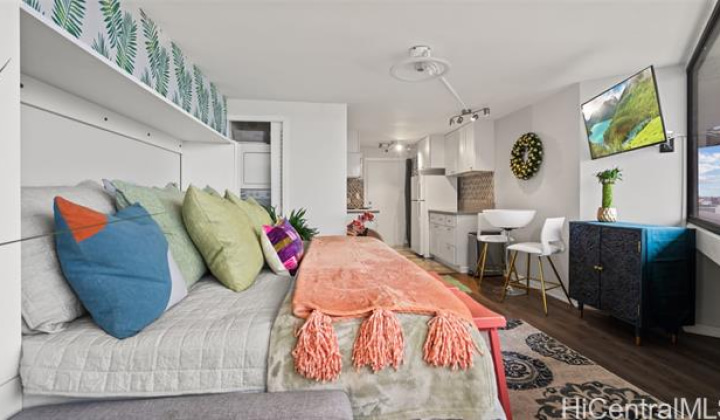 1700 Ala Moana Boulevard,Honolulu,Hawaii,96815,1 BathroomBathrooms,Condo/Townhouse,Ala Moana,30,17878959