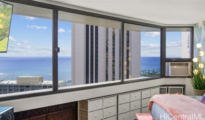 1700 Ala Moana Boulevard,Honolulu,Hawaii,96815,1 BathroomBathrooms,Condo/Townhouse,Ala Moana,30,17878959