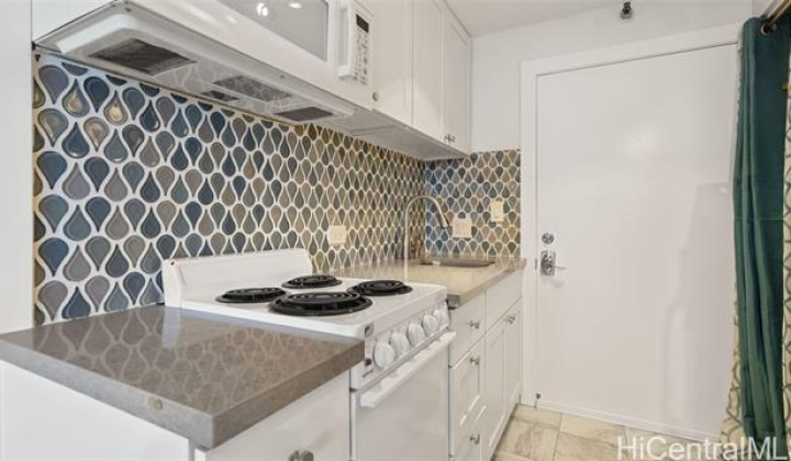 1700 Ala Moana Boulevard,Honolulu,Hawaii,96815,1 BathroomBathrooms,Condo/Townhouse,Ala Moana,30,17878959