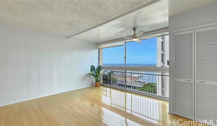 419A Atkinson Drive,Honolulu,Hawaii,96814,1 ベッドルーム ベッドルーム,1 バスルームバスルーム,コンド / タウンハウス,Atkinson,15,17880355