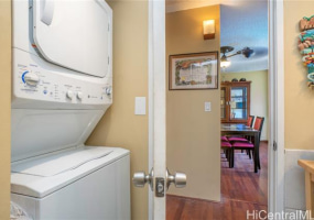 511 Hahaione Street,Honolulu,Hawaii,96825,1 Bedroom Bedrooms,1 BathroomBathrooms,Condo/Townhouse,Hahaione,20,17881672