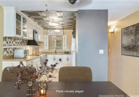 511 Hahaione Street,Honolulu,Hawaii,96825,1 Bedroom Bedrooms,1 BathroomBathrooms,Condo/Townhouse,Hahaione,20,17881672