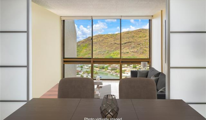 511 Hahaione Street,Honolulu,Hawaii,96825,1 Bedroom Bedrooms,1 BathroomBathrooms,Condo/Townhouse,Hahaione,20,17881672
