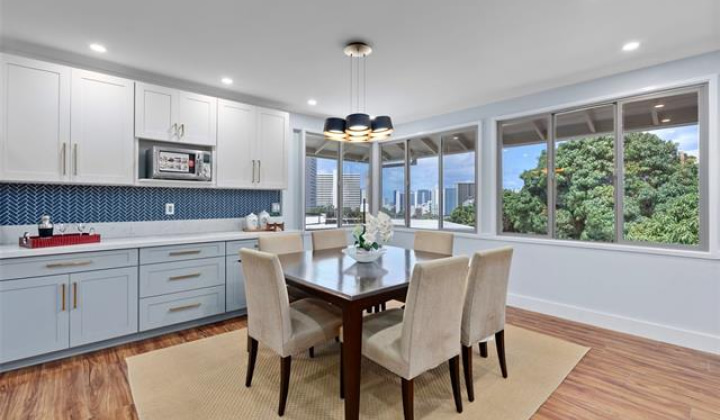 1207 Lilo Place,Honolulu,Hawaii,96822,4 ベッドルーム ベッドルーム,2 バスルームバスルーム,一戸建て,Lilo,17882828
