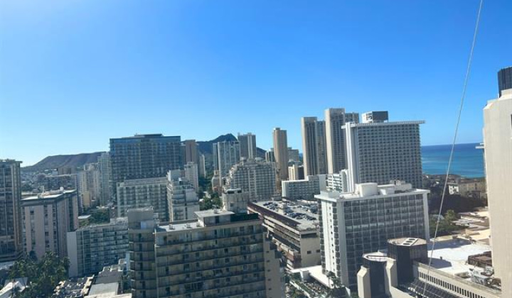 2240 Kuhio Avenue,Honolulu,Hawaii,96815,1 Bedroom Bedrooms,1 BathroomBathrooms,Condo/Townhouse,Kuhio,24,17885544