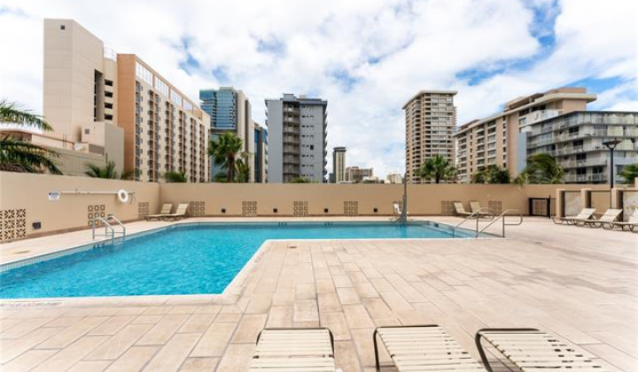 2240 Kuhio Avenue,Honolulu,Hawaii,96815,1 Bedroom Bedrooms,1 BathroomBathrooms,Condo/Townhouse,Kuhio,24,17885544