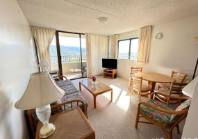 2240 Kuhio Avenue,Honolulu,Hawaii,96815,1 Bedroom Bedrooms,1 BathroomBathrooms,Condo/Townhouse,Kuhio,24,17885544