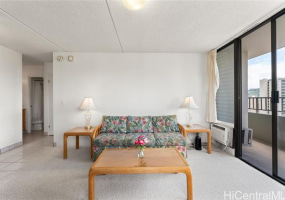 2240 Kuhio Avenue,Honolulu,Hawaii,96815,1 Bedroom Bedrooms,1 BathroomBathrooms,Condo/Townhouse,Kuhio,24,17885544