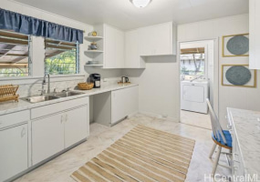 2023 Round Top Drive,Honolulu,Hawaii,96822,6 ベッドルーム ベッドルーム,4 バスルームバスルーム,一戸建て,Round Top,17887280