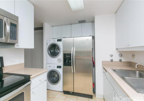 700 Richards Street,Honolulu,Hawaii,96813,1 ベッドルーム ベッドルーム,1 バスルームバスルーム,コンド / タウンハウス,Richards,8,17887283