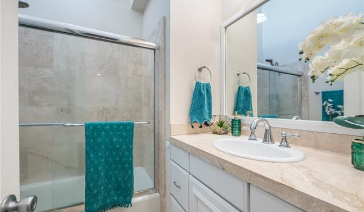 311 Ohua Avenue,Honolulu,Hawaii,96815,3 Bedrooms Bedrooms,2 BathroomsBathrooms,Condo/Townhouse,Ohua,14,17887463