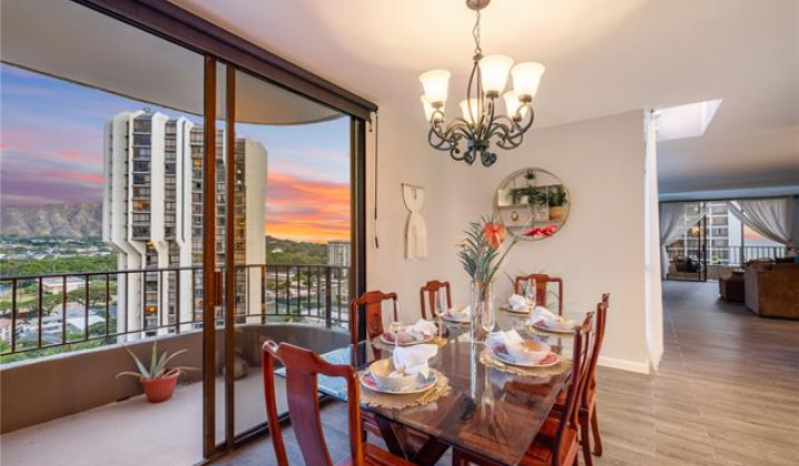 311 Ohua Avenue,Honolulu,Hawaii,96815,3 Bedrooms Bedrooms,2 BathroomsBathrooms,Condo/Townhouse,Ohua,14,17887463