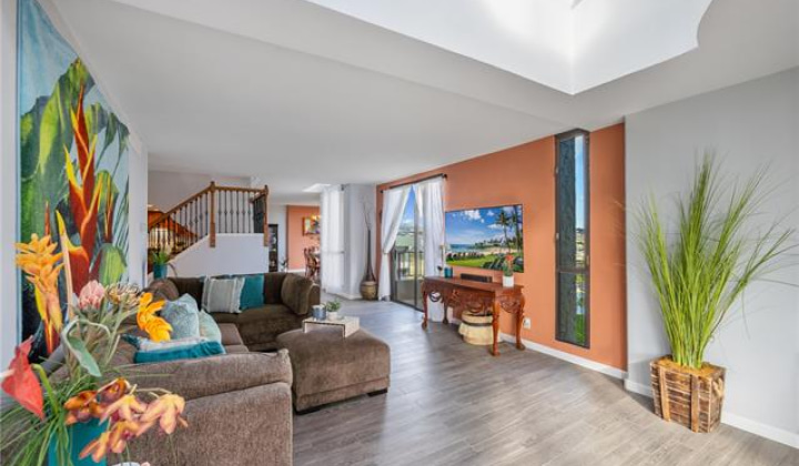 311 Ohua Avenue,Honolulu,Hawaii,96815,3 Bedrooms Bedrooms,2 BathroomsBathrooms,Condo/Townhouse,Ohua,14,17887463