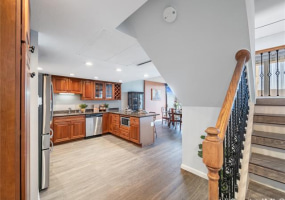 311 Ohua Avenue,Honolulu,Hawaii,96815,3 Bedrooms Bedrooms,2 BathroomsBathrooms,Condo/Townhouse,Ohua,14,17887463