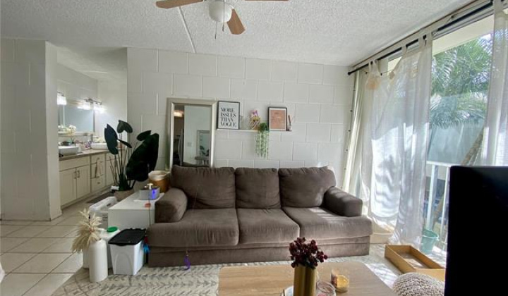 2845 Waialae Avenue,Honolulu,Hawaii,96826,2 Bedrooms Bedrooms,1 BathroomBathrooms,Condo/Townhouse,Waialae,2,17888166