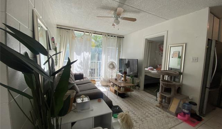 2845 Waialae Avenue,Honolulu,Hawaii,96826,2 Bedrooms Bedrooms,1 BathroomBathrooms,Condo/Townhouse,Waialae,2,17888166
