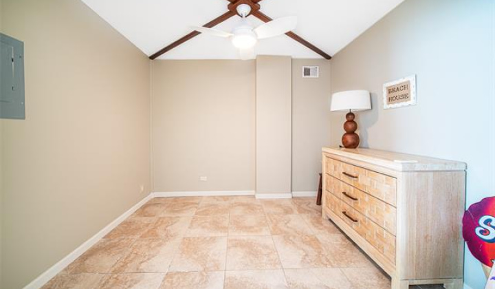 2801 Coconut Avenue,Honolulu,Hawaii,96815,2 Bedrooms Bedrooms,2 BathroomsBathrooms,Condo/Townhouse,Coconut,4,17892857
