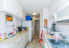 2724 Kahoaloha Lane,Honolulu,Hawaii,96826,2 ベッドルーム ベッドルーム,2 バスルームバスルーム,コンド / タウンハウス,Kahoaloha,11,17895715