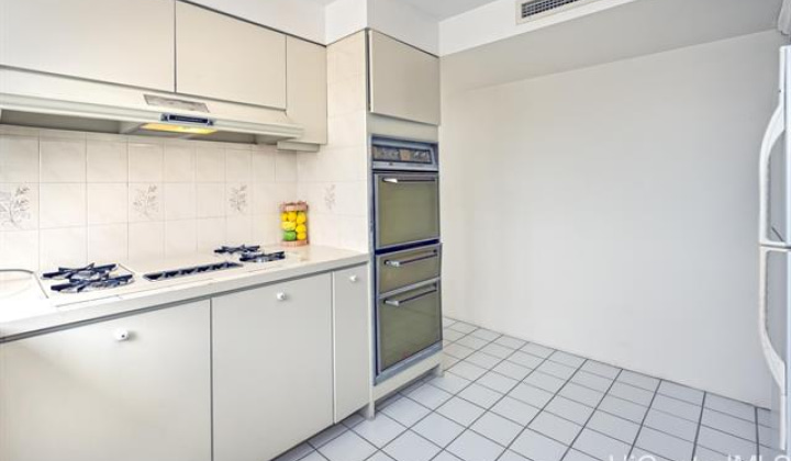 1650 Ala Moana Boulevard,Honolulu,Hawaii,96815,2 Bedrooms Bedrooms,2 BathroomsBathrooms,Condo/Townhouse,Ala Moana,25,17898424