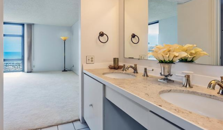 1650 Ala Moana Boulevard,Honolulu,Hawaii,96815,2 Bedrooms Bedrooms,2 BathroomsBathrooms,Condo/Townhouse,Ala Moana,25,17898424