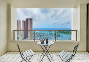 1650 Ala Moana Boulevard,Honolulu,Hawaii,96815,2 Bedrooms Bedrooms,2 BathroomsBathrooms,Condo/Townhouse,Ala Moana,25,17898424