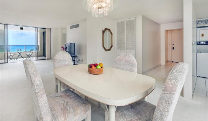 1650 Ala Moana Boulevard,Honolulu,Hawaii,96815,2 Bedrooms Bedrooms,2 BathroomsBathrooms,Condo/Townhouse,Ala Moana,25,17898424