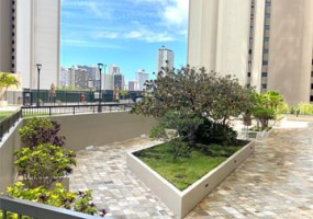 2499 Kapiolani Boulevard,Honolulu,Hawaii,96826,1 ベッドルーム ベッドルーム,1 バスルームバスルーム,コンド / タウンハウス,Kapiolani,17,17902149