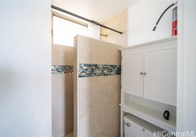 1850 Ala Moana Boulevard,Honolulu,Hawaii,96815,1 BathroomBathrooms,Condo/Townhouse,Ala Moana,8,17524639